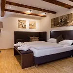 Hotel Rebers Pflug 3*