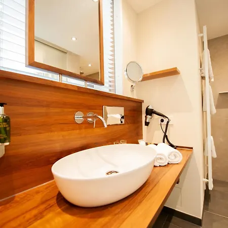 レーバース プフルク 3* シュヴェービッシュ・ハル