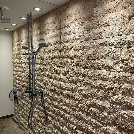 ホテル レーバース プフルク 3*