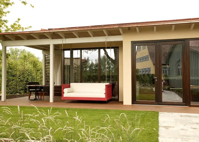 レーバース プフルク 3*