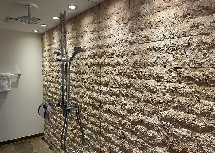 Hotell Rebers Pflug 3*